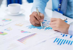 外表光鮮，實則雞肋？——透視教育信息化設備與數字創意內容的應用困境